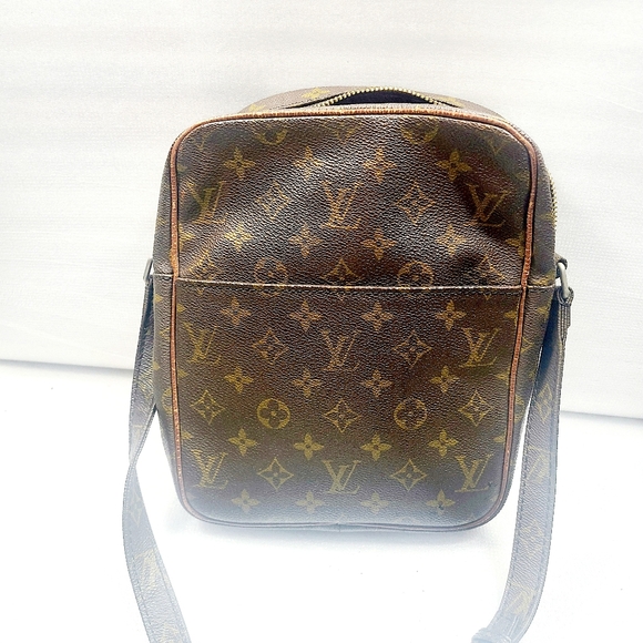 Vintage Louis Vuitton Shoulder Bag - Picture 4 of 8
